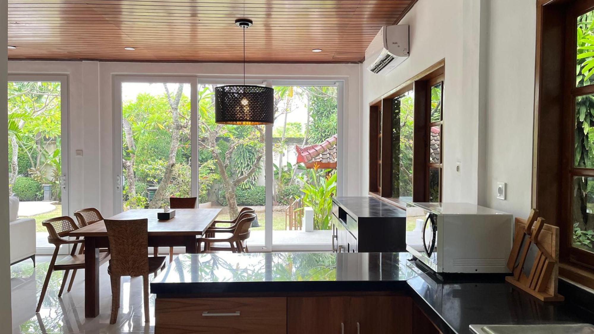 Baliana Villa Legian Exteriör bild